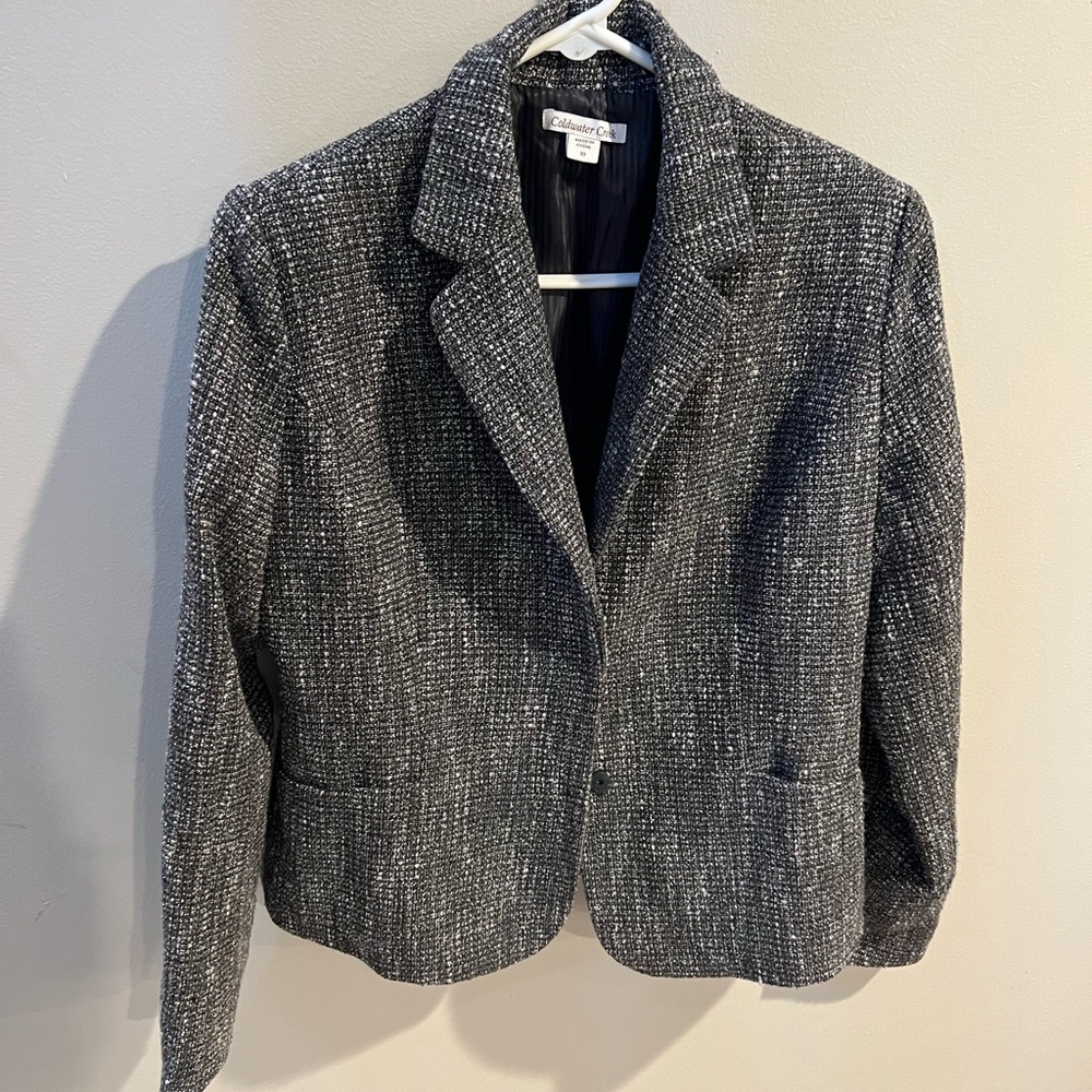 🛑 SALE 🌻 Coldwater Creek black and gray and silver blazer